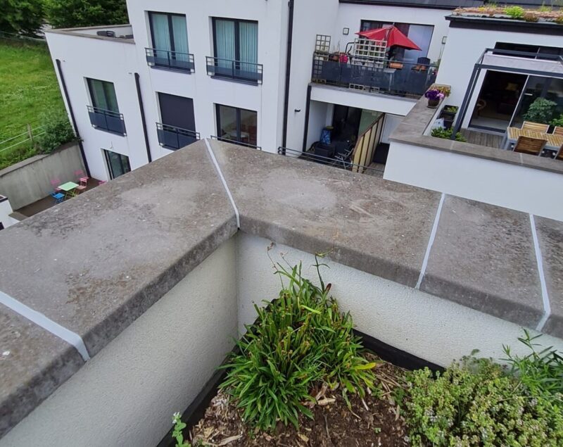 Refection des joints detancheite des couvre murs a wavre 1